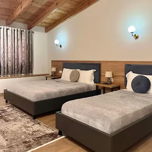  Hotel Mili