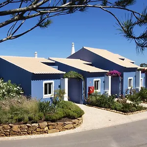 Aldeia Azul 4*, Luz Portogallo